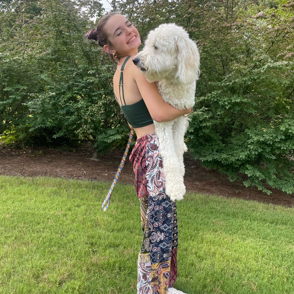 Meet your Posher, Bella